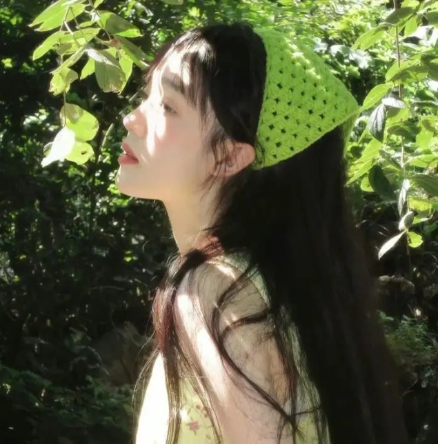 觉醒后女配转身抱上反派大腿